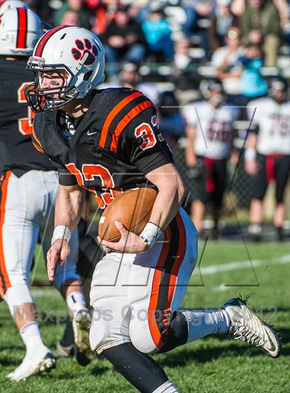 Thumbnail 3 in Beverly vs. Marblehead photogallery.