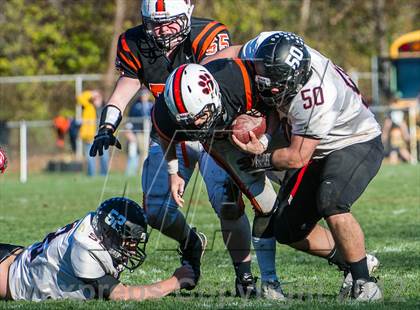 Thumbnail 3 in Beverly vs. Marblehead photogallery.