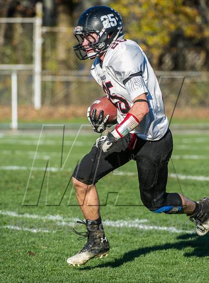 Thumbnail 2 in Beverly vs. Marblehead photogallery.