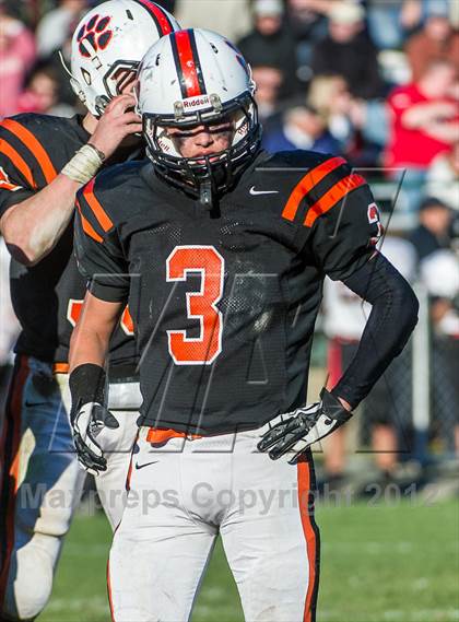 Thumbnail 1 in Beverly vs. Marblehead photogallery.