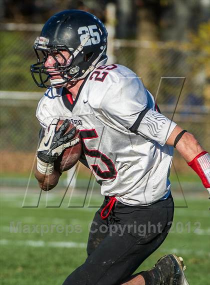 Thumbnail 3 in Beverly vs. Marblehead photogallery.