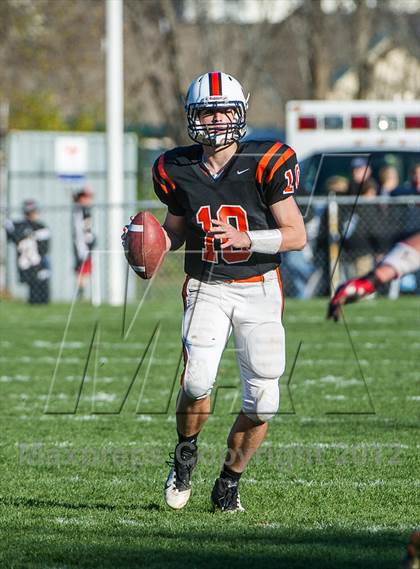 Thumbnail 2 in Beverly vs. Marblehead photogallery.