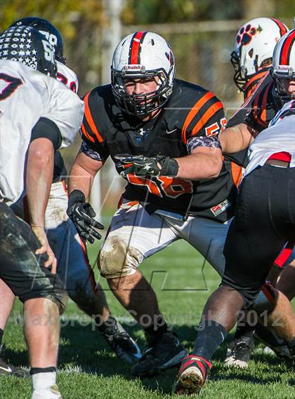 Thumbnail 3 in Beverly vs. Marblehead photogallery.