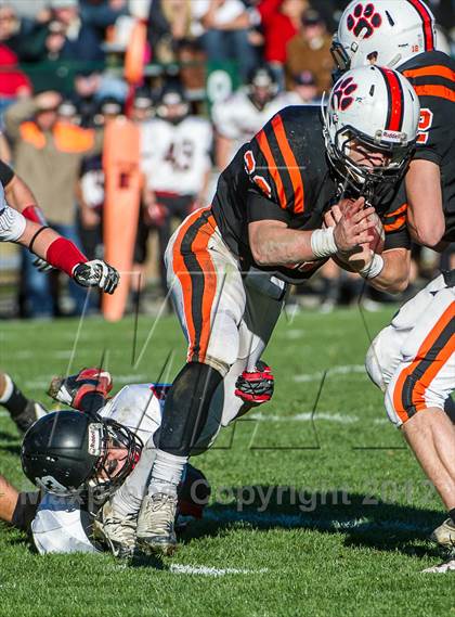 Thumbnail 1 in Beverly vs. Marblehead photogallery.