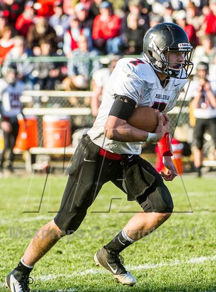 Thumbnail 3 in Beverly vs. Marblehead photogallery.