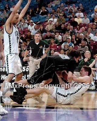Thumbnail 3 in Archbishop Mitty vs. Palo Alto (CIF NorCal D2 Final) photogallery.