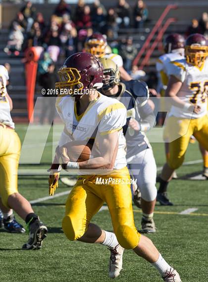 Thumbnail 3 in Elk County Catholic vs Clarion-Limestone (PIAA D9 A Semifinals) photogallery.