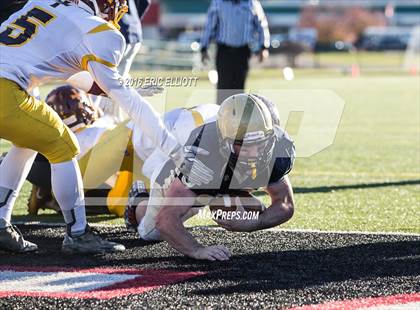 Thumbnail 3 in Elk County Catholic vs Clarion-Limestone (PIAA D9 A Semifinals) photogallery.