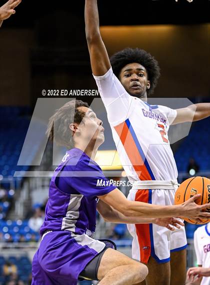 Thumbnail 3 in Bishop Gorman vs. Spanish Springs (NIAA State 5A Semifinal) photogallery.