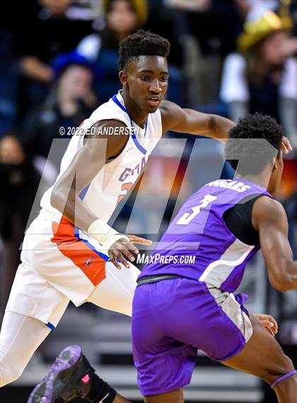 Thumbnail 3 in Bishop Gorman vs. Spanish Springs (NIAA State 5A Semifinal) photogallery.