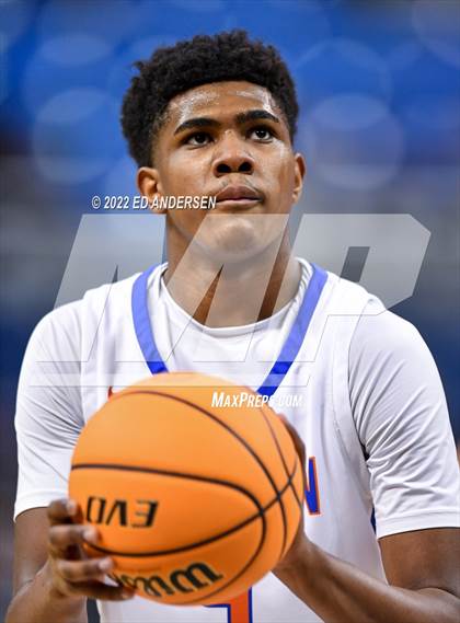 Thumbnail 1 in Bishop Gorman vs. Spanish Springs (NIAA State 5A Semifinal) photogallery.
