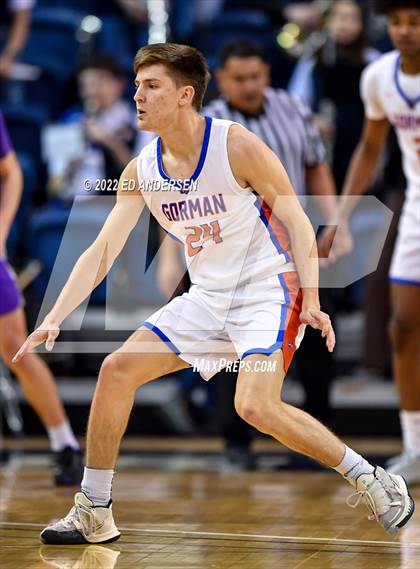 Thumbnail 3 in Bishop Gorman vs. Spanish Springs (NIAA State 5A Semifinal) photogallery.