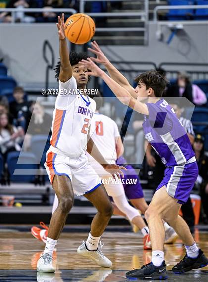Thumbnail 3 in Bishop Gorman vs. Spanish Springs (NIAA State 5A Semifinal) photogallery.