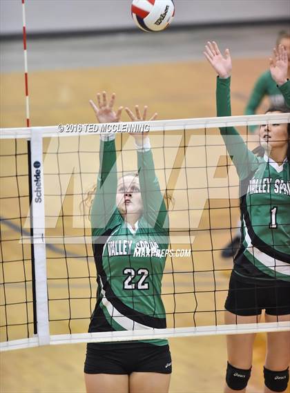Thumbnail 1 in Valley Springs vs Crowley's Ridge Academy (AHSAA 3A 2nd Round Playoff) photogallery.
