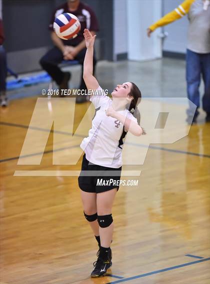 Thumbnail 2 in Valley Springs vs Crowley's Ridge Academy (AHSAA 3A 2nd Round Playoff) photogallery.