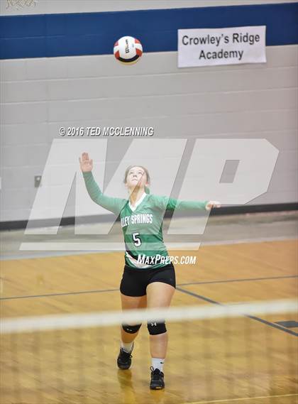 Thumbnail 1 in Valley Springs vs Crowley's Ridge Academy (AHSAA 3A 2nd Round Playoff) photogallery.