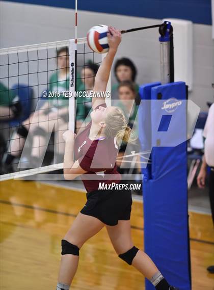 Thumbnail 3 in Valley Springs vs Crowley's Ridge Academy (AHSAA 3A 2nd Round Playoff) photogallery.
