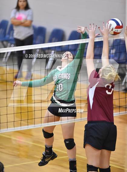 Thumbnail 2 in Valley Springs vs Crowley's Ridge Academy (AHSAA 3A 2nd Round Playoff) photogallery.
