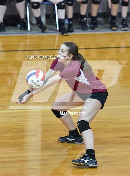 Thumbnail 2 in Valley Springs vs Crowley's Ridge Academy (AHSAA 3A 2nd Round Playoff) photogallery.