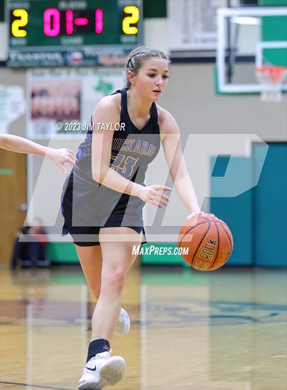 Thumbnail 2 in Huckabay vs Santo (Relentless Runnin' Cats Classic) photogallery.