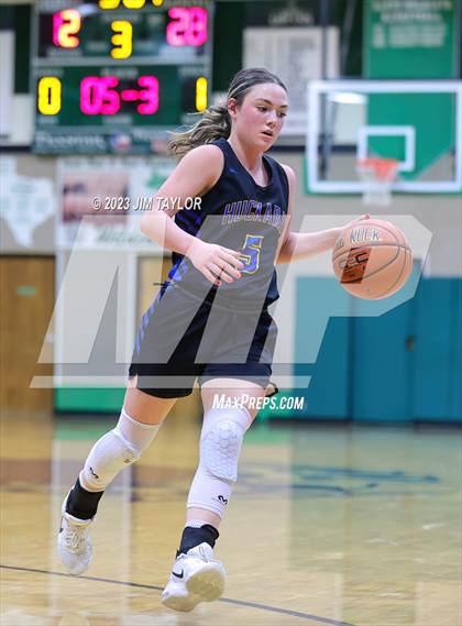 Thumbnail 1 in Huckabay vs Santo (Relentless Runnin' Cats Classic) photogallery.