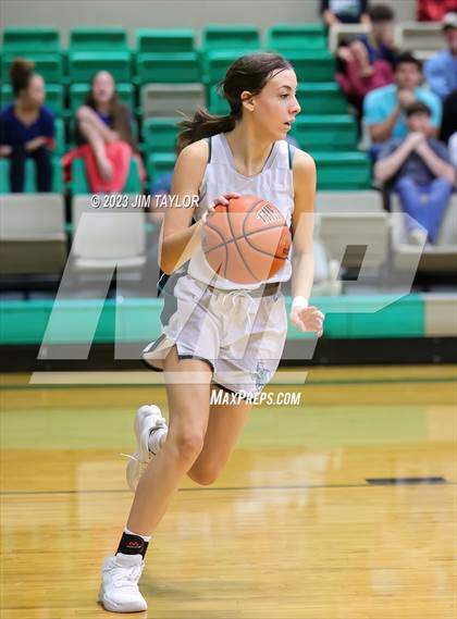 Thumbnail 2 in Huckabay vs Santo (Relentless Runnin' Cats Classic) photogallery.