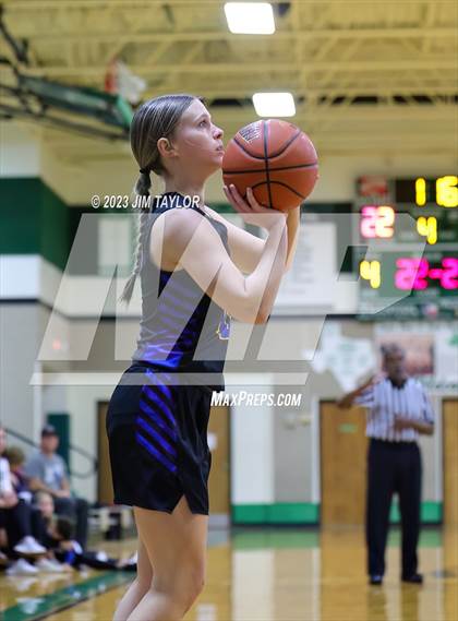 Thumbnail 1 in Huckabay vs Santo (Relentless Runnin' Cats Classic) photogallery.