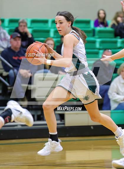 Thumbnail 3 in Huckabay vs Santo (Relentless Runnin' Cats Classic) photogallery.