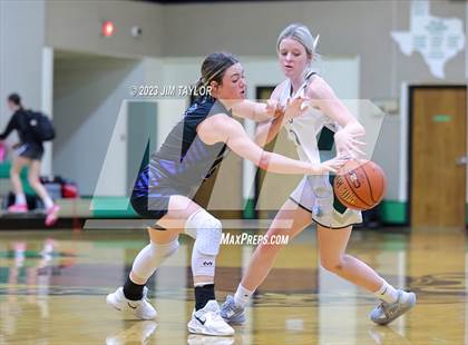 Thumbnail 3 in Huckabay vs Santo (Relentless Runnin' Cats Classic) photogallery.