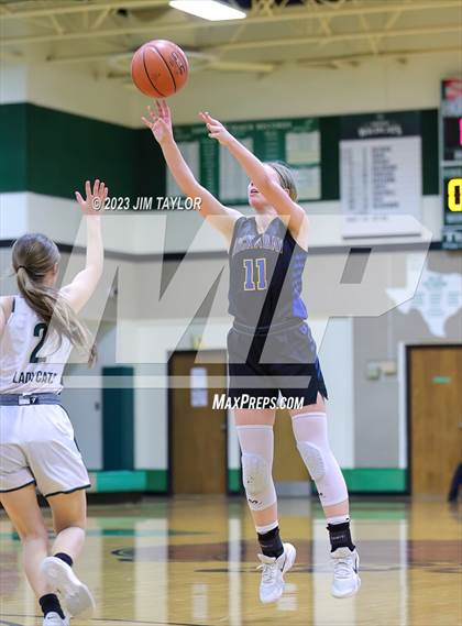 Thumbnail 1 in Huckabay vs Santo (Relentless Runnin' Cats Classic) photogallery.