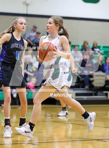 Thumbnail 1 in Huckabay vs Santo (Relentless Runnin' Cats Classic) photogallery.