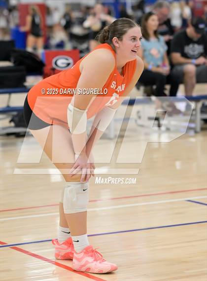 Thumbnail 1 in James Logan vs. Sprague (Nike Tournament of Champions – Southwest) photogallery.