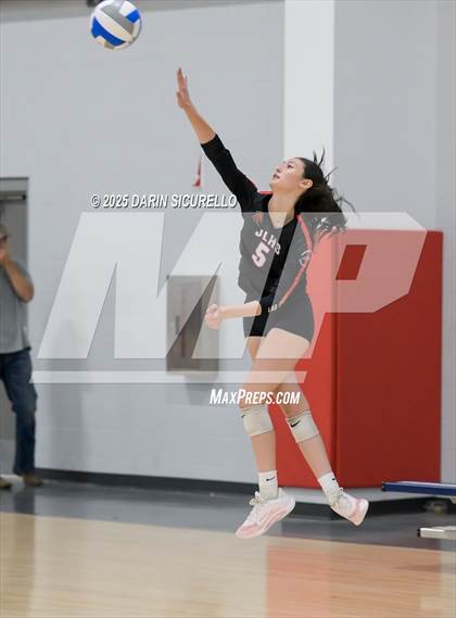 Thumbnail 1 in James Logan vs. Sprague (Nike Tournament of Champions – Southwest) photogallery.