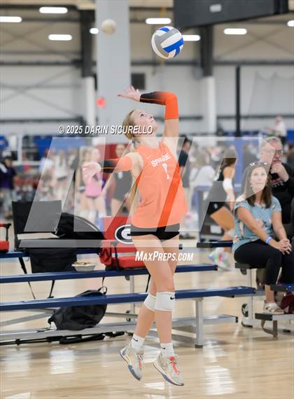 Thumbnail 1 in James Logan vs. Sprague (Nike Tournament of Champions – Southwest) photogallery.