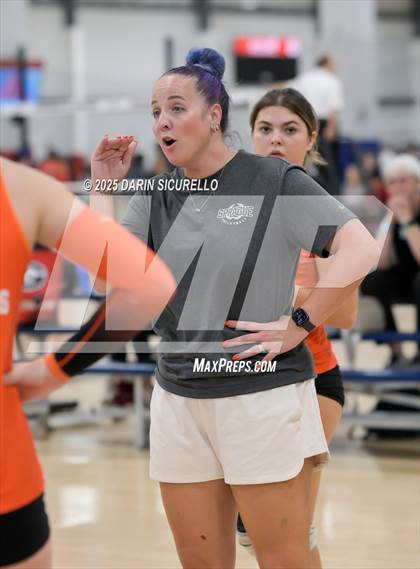 Thumbnail 1 in James Logan vs. Sprague (Nike Tournament of Champions – Southwest) photogallery.
