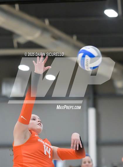 Thumbnail 2 in James Logan vs. Sprague (Nike Tournament of Champions – Southwest) photogallery.