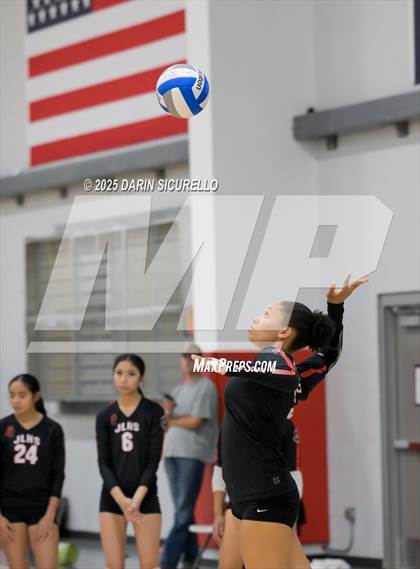 Thumbnail 1 in James Logan vs. Sprague (Nike Tournament of Champions – Southwest) photogallery.