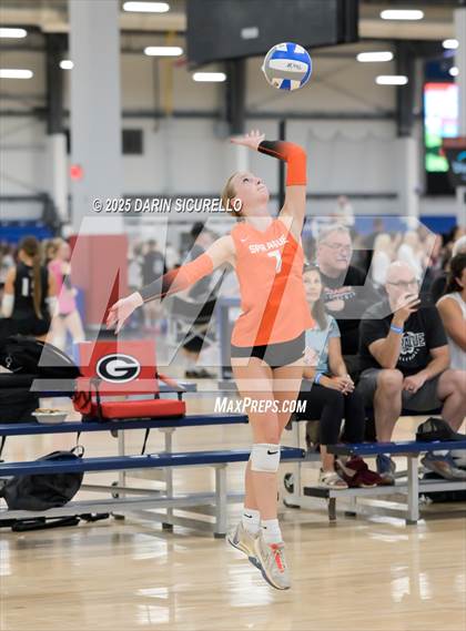 Thumbnail 2 in James Logan vs. Sprague (Nike Tournament of Champions – Southwest) photogallery.