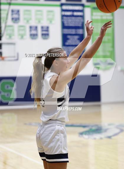 Thumbnail 3 in Logan @ Ridgeline photogallery.