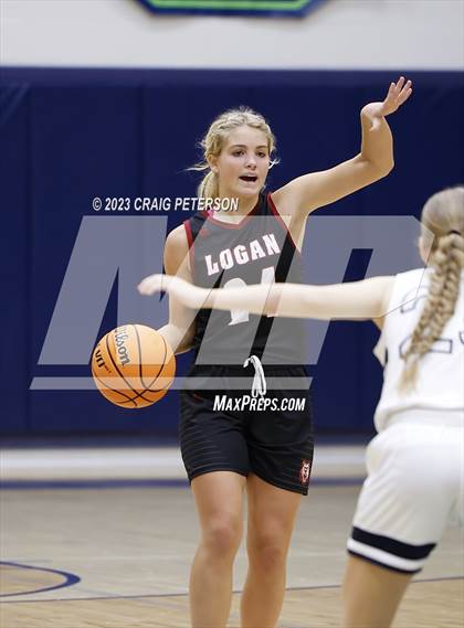 Thumbnail 3 in Logan @ Ridgeline photogallery.