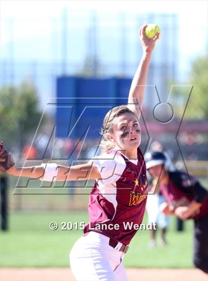 Thumbnail 2 in Windsor vs. Silver Creek (CHSAA 4A First Round Playoff) photogallery.