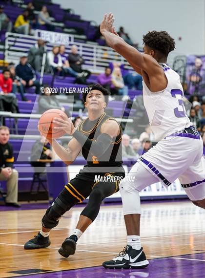 Thumbnail 2 in Avon @ Ben Davis photogallery.