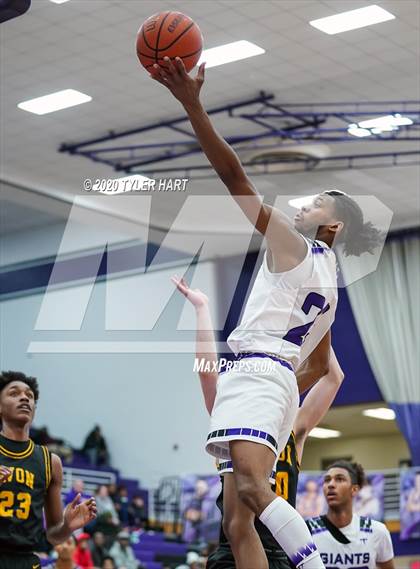 Thumbnail 3 in Avon @ Ben Davis photogallery.