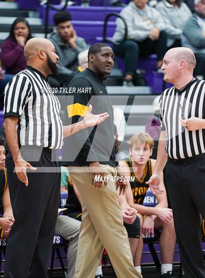 Thumbnail 3 in Avon @ Ben Davis photogallery.