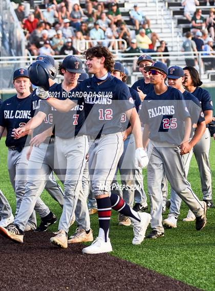 Thumbnail 3 in Tompkins vs. Strake Jesuit (UIL 6A Regional Semifinal Playoff - Game 1)  photogallery.