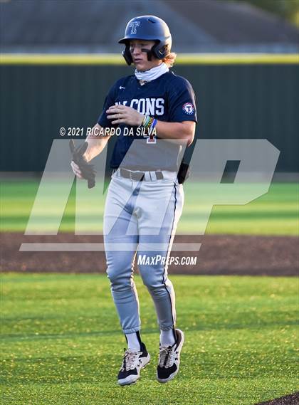 Thumbnail 2 in Tompkins vs. Strake Jesuit (UIL 6A Regional Semifinal Playoff - Game 1)  photogallery.