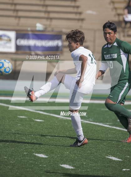 Thumbnail 2 in Hamilton vs. Rivera (CIF Los Angles City Section D3 Final) photogallery.
