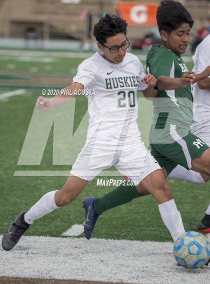 Thumbnail 1 in Hamilton vs. Rivera (CIF Los Angles City Section D3 Final) photogallery.