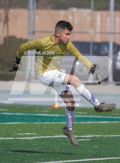 Thumbnail 2 in Hamilton vs. Rivera (CIF Los Angles City Section D3 Final) photogallery.