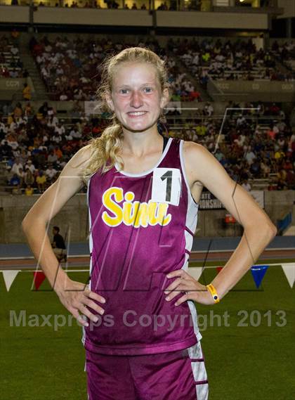 Thumbnail 2 in Sarah Baxter Photo Shoot (@ CIF State Track and Field Championships) photogallery.
